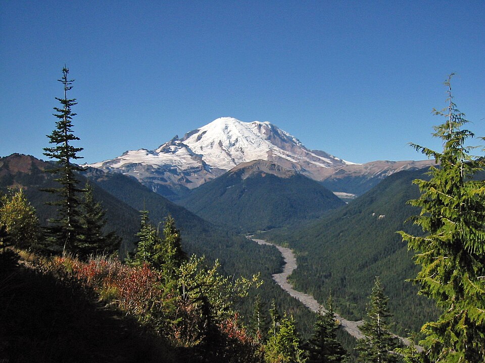 Mount Rainier seen from a Sea-Tac departure
